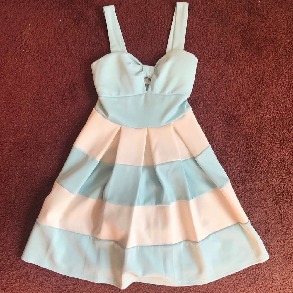 Women’s mini A line dress